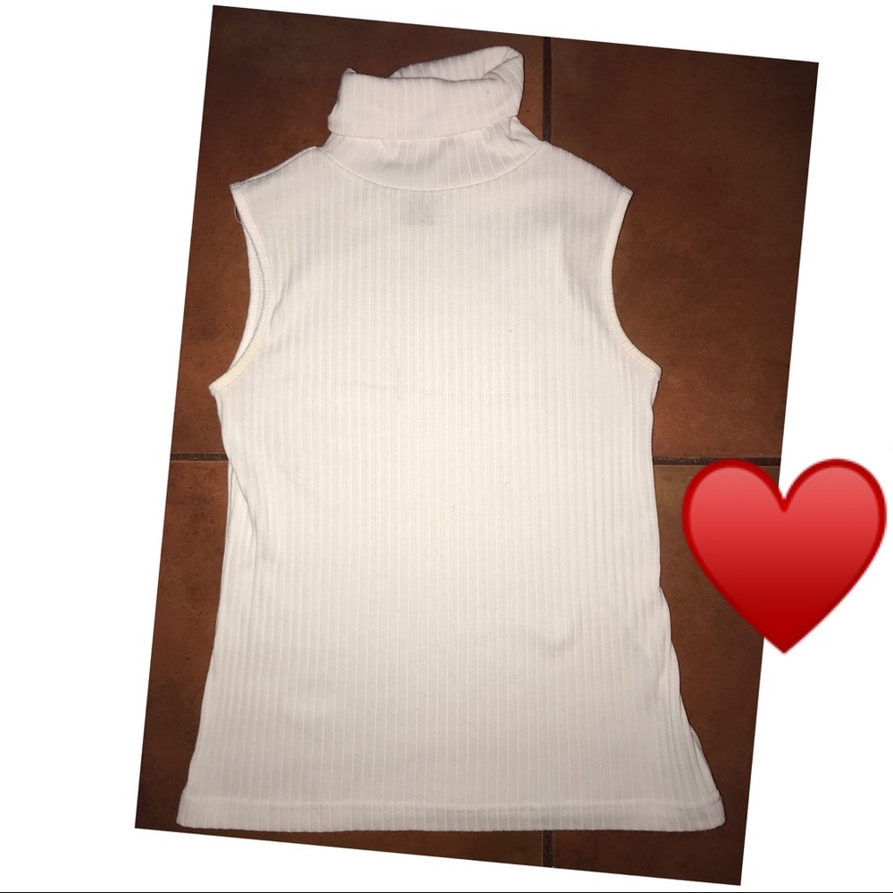 White high neck top 🌟